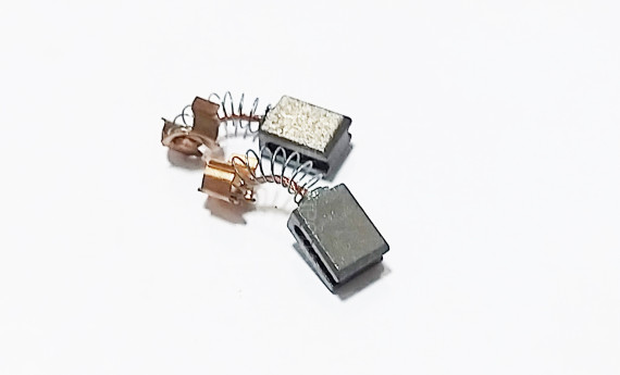 Щётки для перфоратора BORT BHD-1050-K