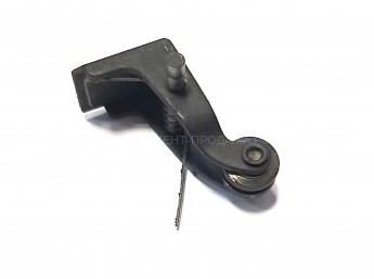 Опорный ролик с колесом для лобзика DEFORT DJS-625N-Q 